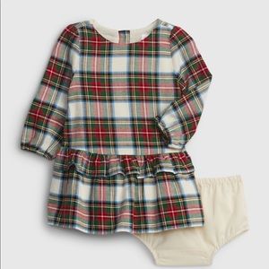 GAP Infant Girl plaid Dress 6-12 Months